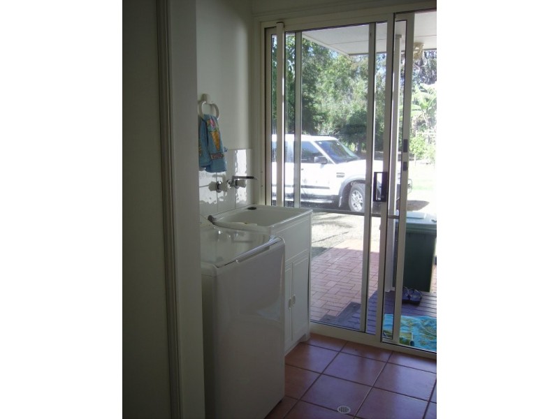 34 The Esplanade, Karragarra Island QLD 4184