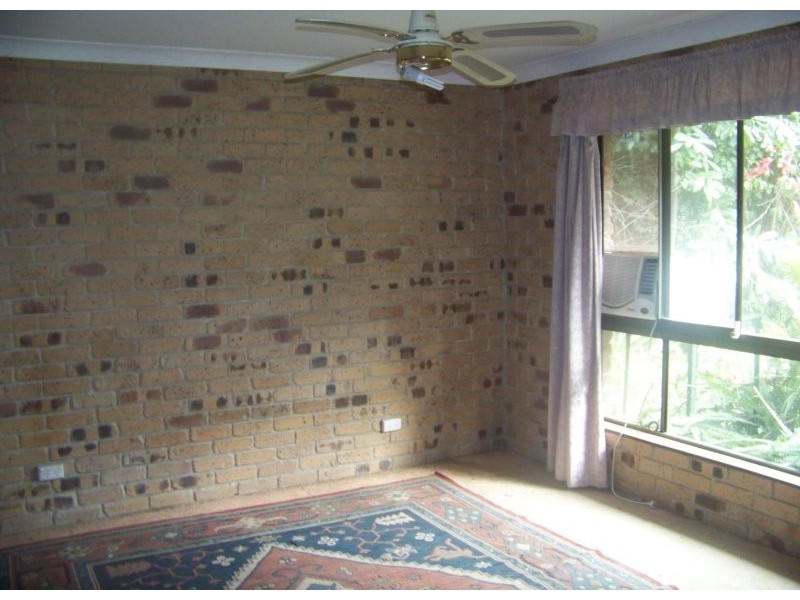 4 to 6 Nugent St, Macleay Island QLD 4184