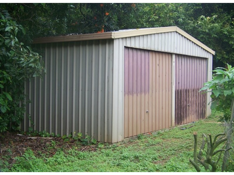 4 to 6 Nugent St, Macleay Island QLD 4184