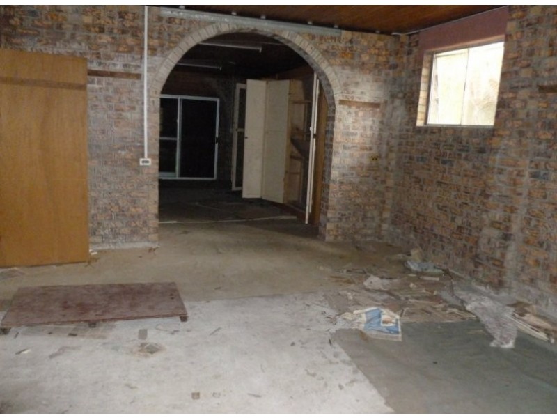 72 CHARLES TERRACE, Macleay Island QLD 4184