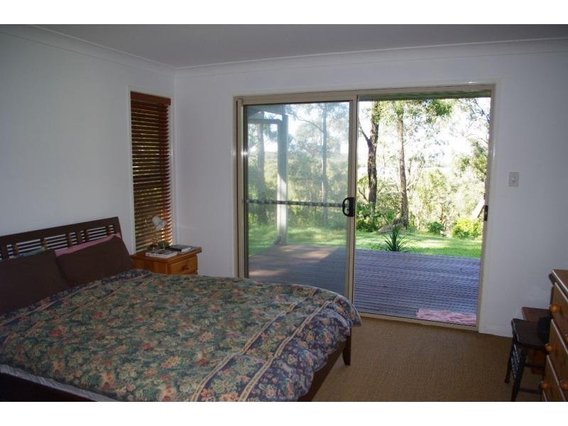 14 Bertram Road, Karragarra Island QLD 4184