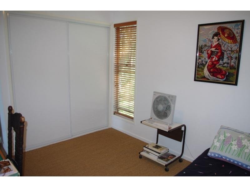 14 Bertram Road, Karragarra Island QLD 4184