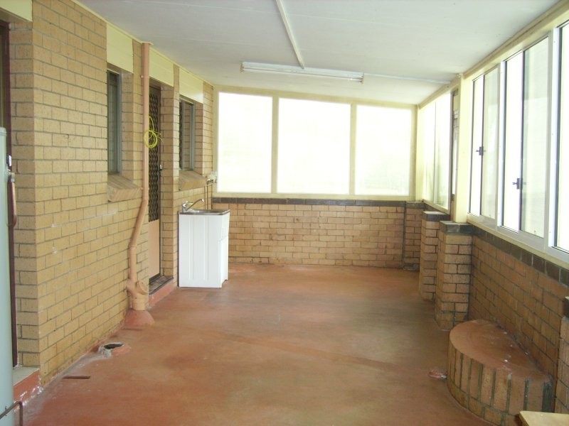 45 Treasure Island Avenue, Karragarra Island QLD 4184