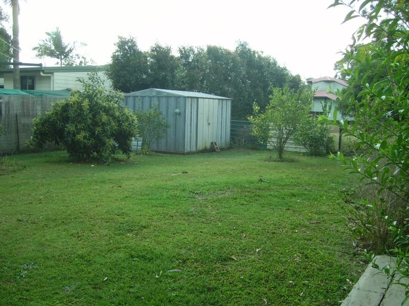 45 Treasure Island Avenue, Karragarra Island QLD 4184