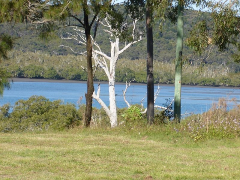 31 Jasper Street, Russell Island QLD 4184