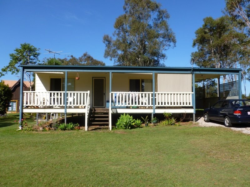 31 Jasper Street, Russell Island QLD 4184