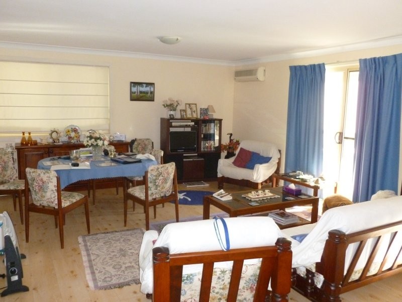 28 Angorra Street, Russell Island QLD 4184