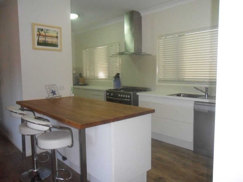26 Kevin Street, Macleay Island QLD 4184