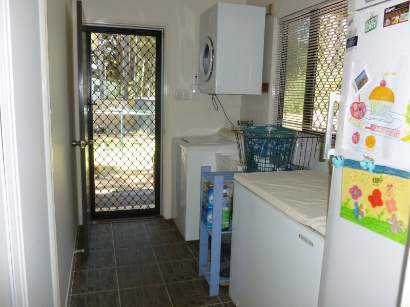 26 Kevin Street, Macleay Island QLD 4184