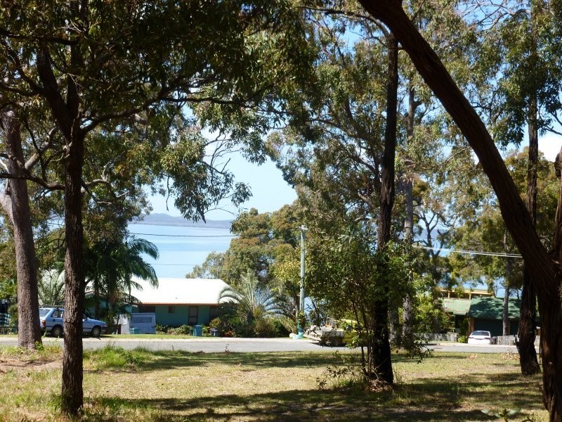 80 Beelong Street, Macleay Island QLD 4184