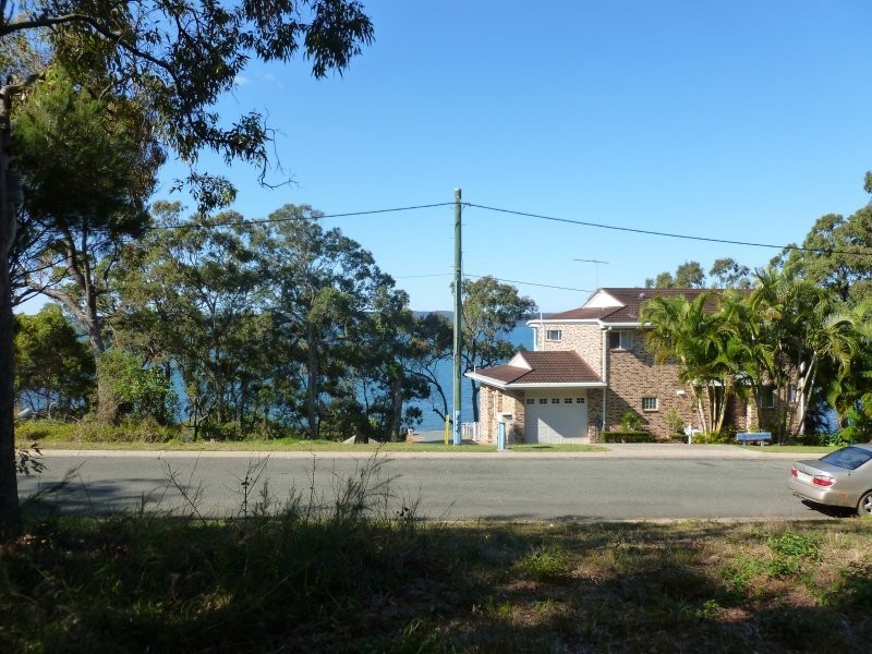 80 Beelong Street, Macleay Island QLD 4184