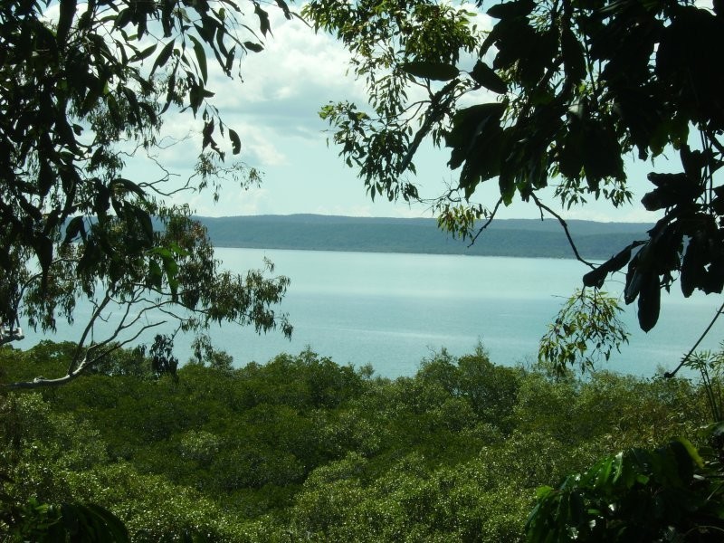 40 Blue Waters Crescent, Macleay Island QLD 4184
