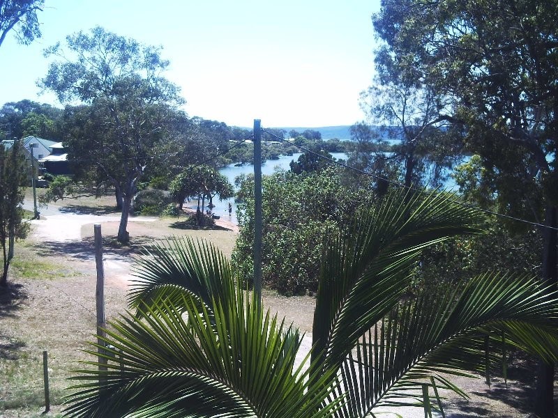 17 GOLDEN SANDS BVD, Macleay Island QLD 4184