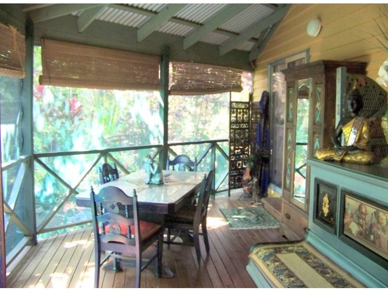 59 LUCAS dr, Lamb Island QLD 4184