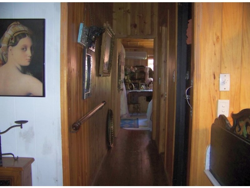 59 LUCAS dr, Lamb Island QLD 4184