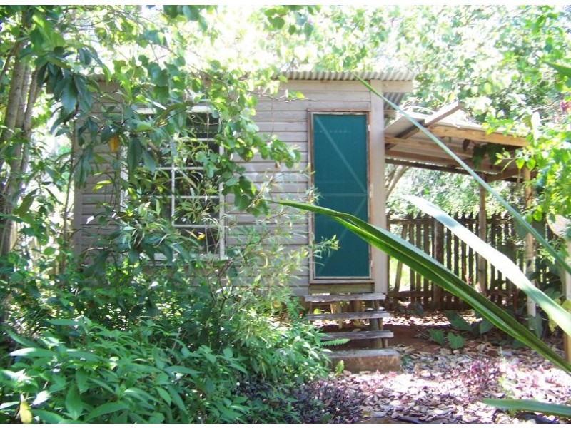 59 LUCAS dr, Lamb Island QLD 4184