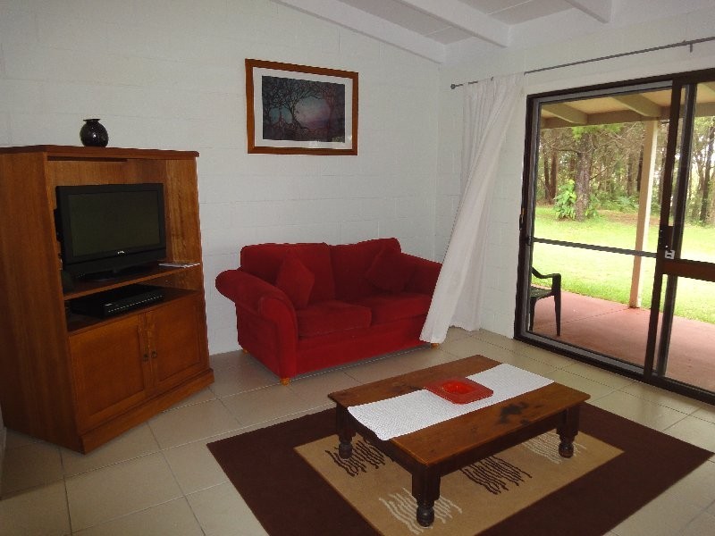 14 The Esplanade, Karragarra Island QLD 4184