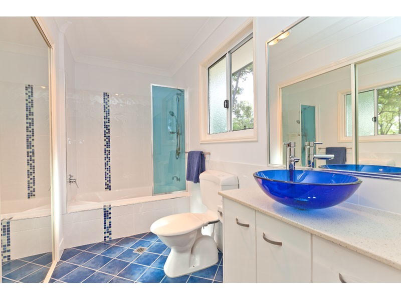 7 RAY ST, Macleay Island QLD 4184