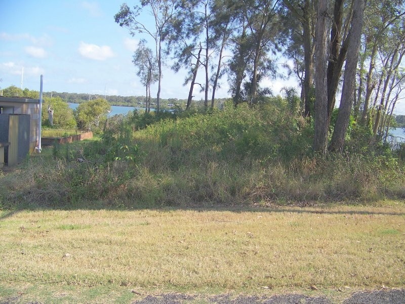 50 MELALEUCA dr, Lamb Island QLD 4184