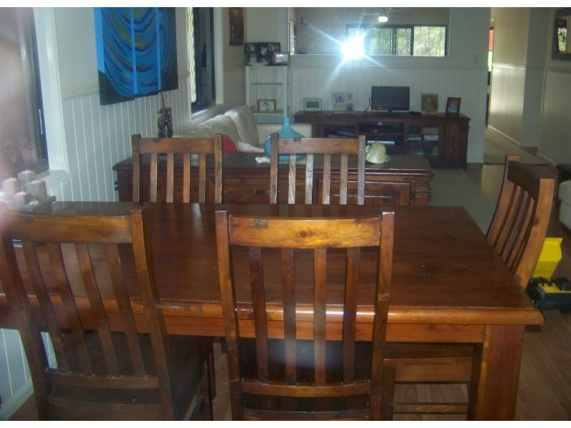 3 Dinjerra St, Macleay Island QLD 4184