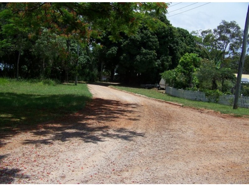 10 JUNE pde, Lamb Island QLD 4184