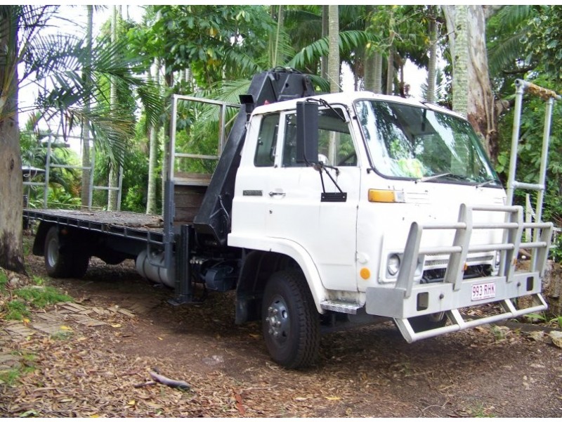 6-8 Lucas Drive, Lamb Island QLD 4184