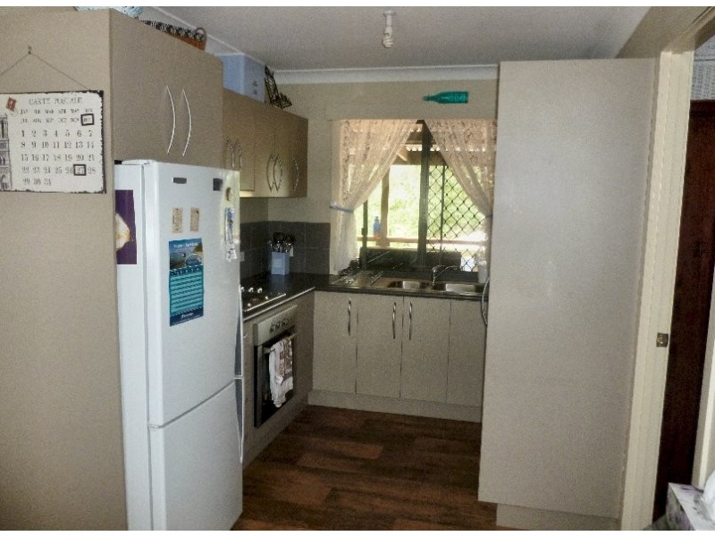 18 COOEE CRESENT, Macleay Island QLD 4184