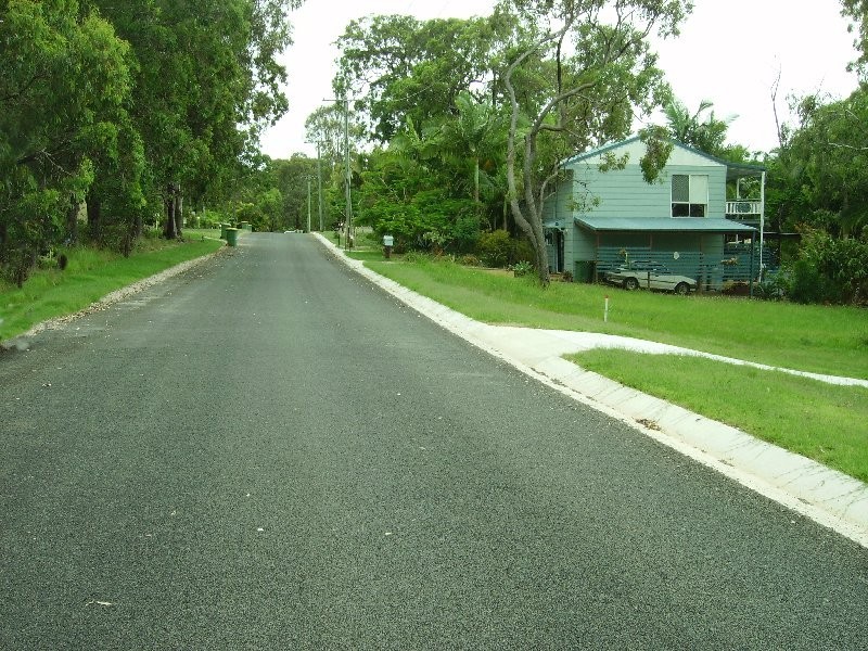 4 Alkira Street, Macleay Island QLD 4184