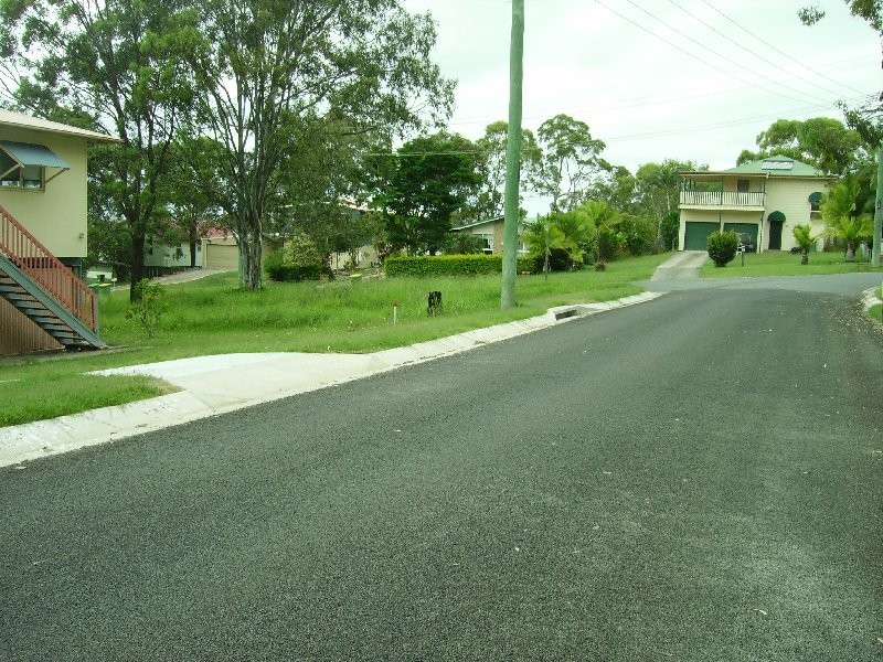 4 Alkira Street, Macleay Island QLD 4184