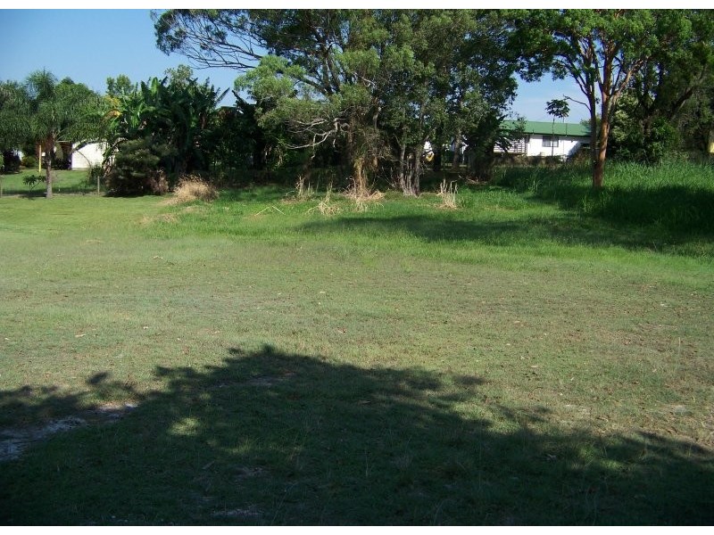 39 Charles Terrace, Macleay Island QLD 4184