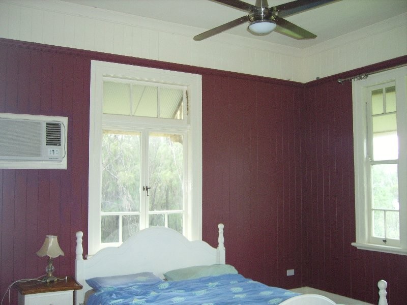 4 Leichhardt Terrace, Russell Island QLD 4184