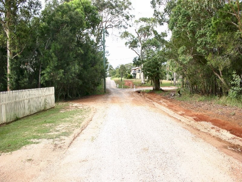 4 Leichhardt Terrace, Russell Island QLD 4184