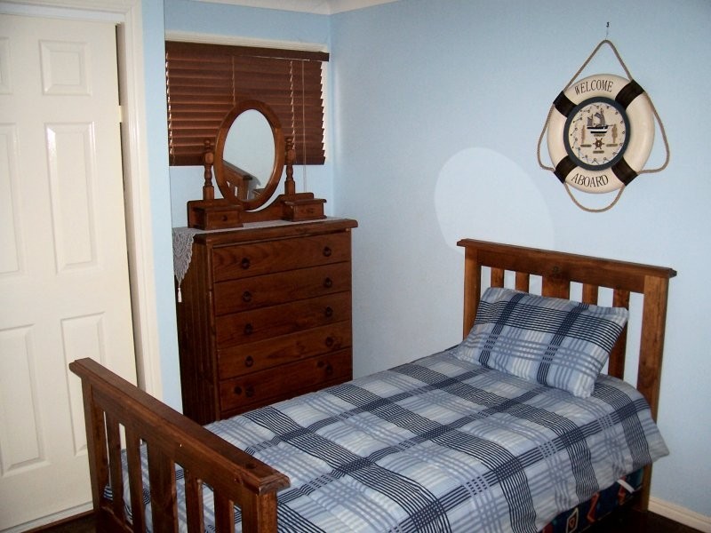 100 WESTERN RD, Macleay Island QLD 4184