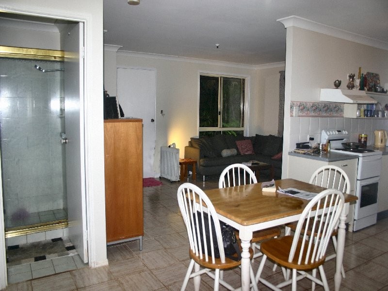 24 Treasure Island Avenue, Karragarra Island QLD 4184