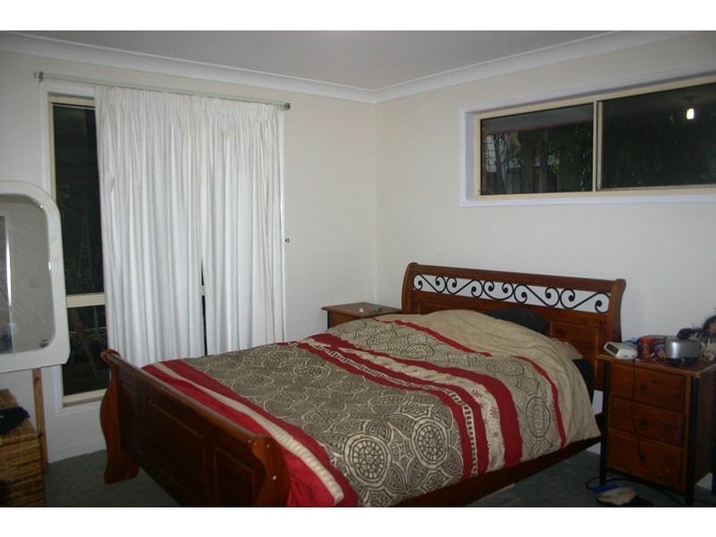 24 Treasure Island Avenue, Karragarra Island QLD 4184