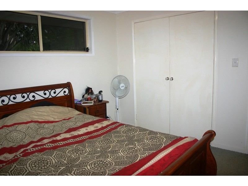 24 Treasure Island Avenue, Karragarra Island QLD 4184