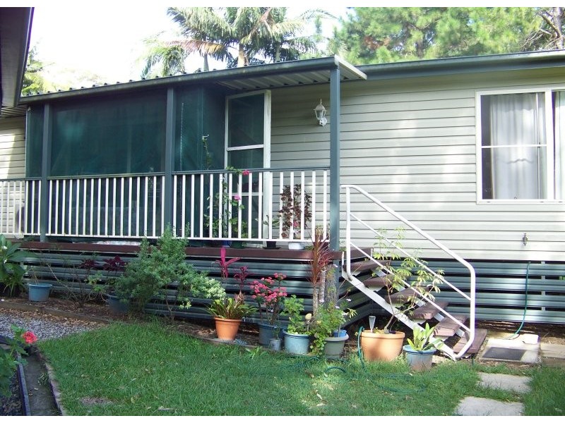 26 Alexander Street, Macleay Island QLD 4184