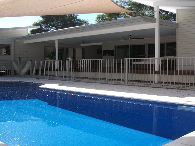 4 Dalpura Street, Macleay Island QLD 4184