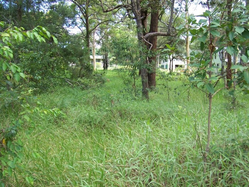 10 KARRAWARRA ST, Macleay Island QLD 4184