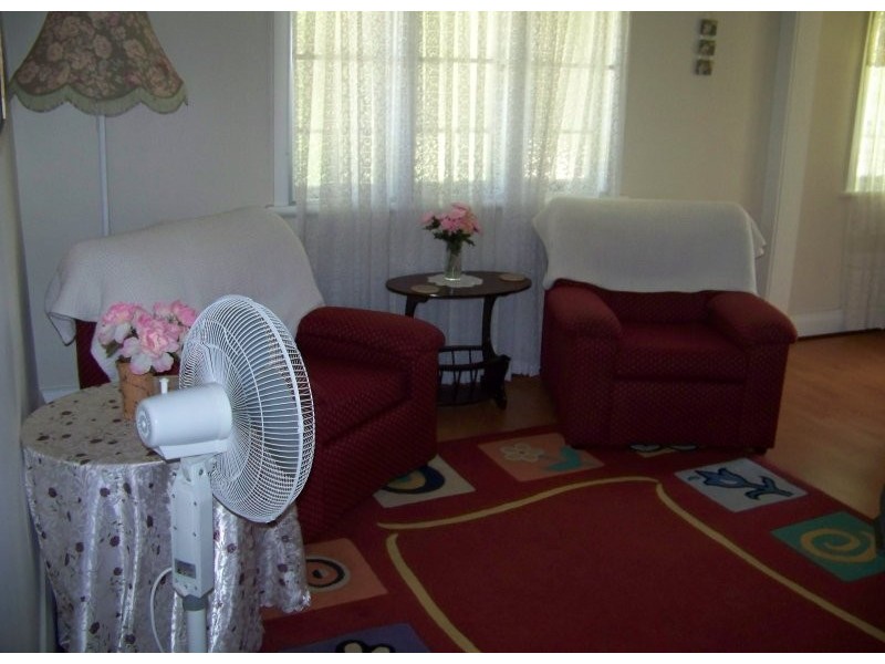 16 Noogie Street, Macleay Island QLD 4184