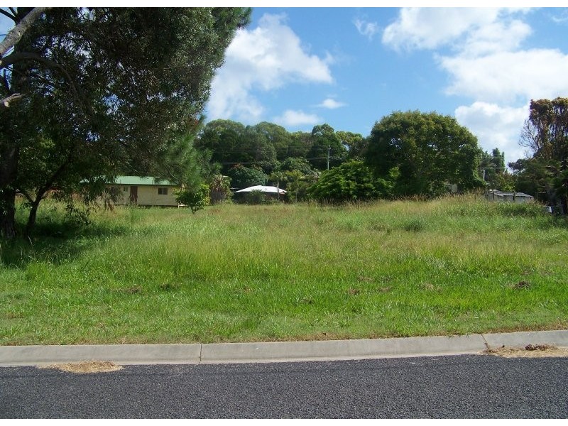 7 Jan St, Macleay Island QLD 4184