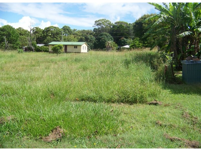 7 Jan St, Macleay Island QLD 4184