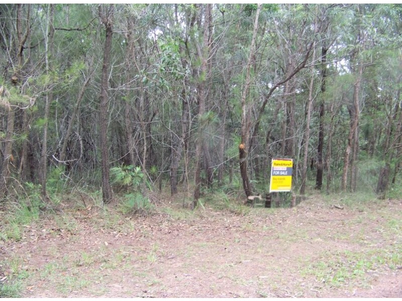 15 FLORA ST, Lamb Island QLD 4184