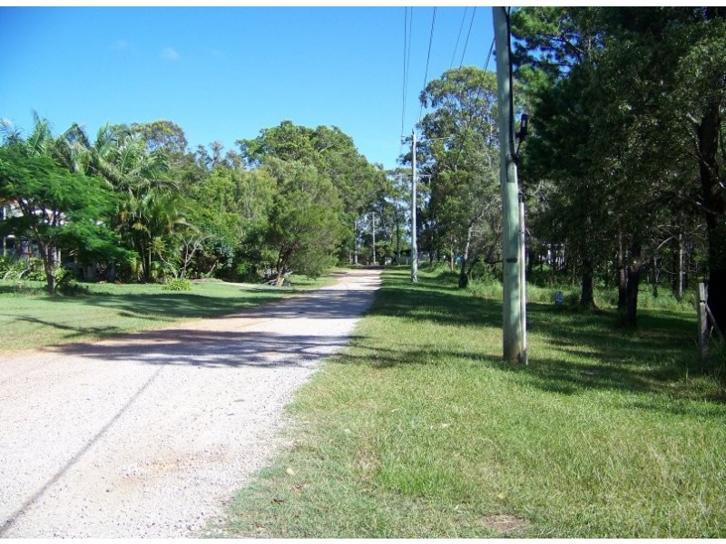 25 BRUCE st, Lamb Island QLD 4184