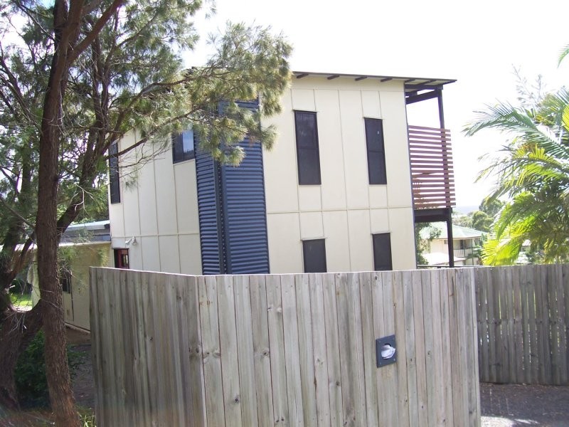 23  OOMOOL ST, Macleay Island QLD 4184