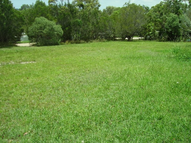 7 – 9 Ashton Street, Macleay Island QLD 4184