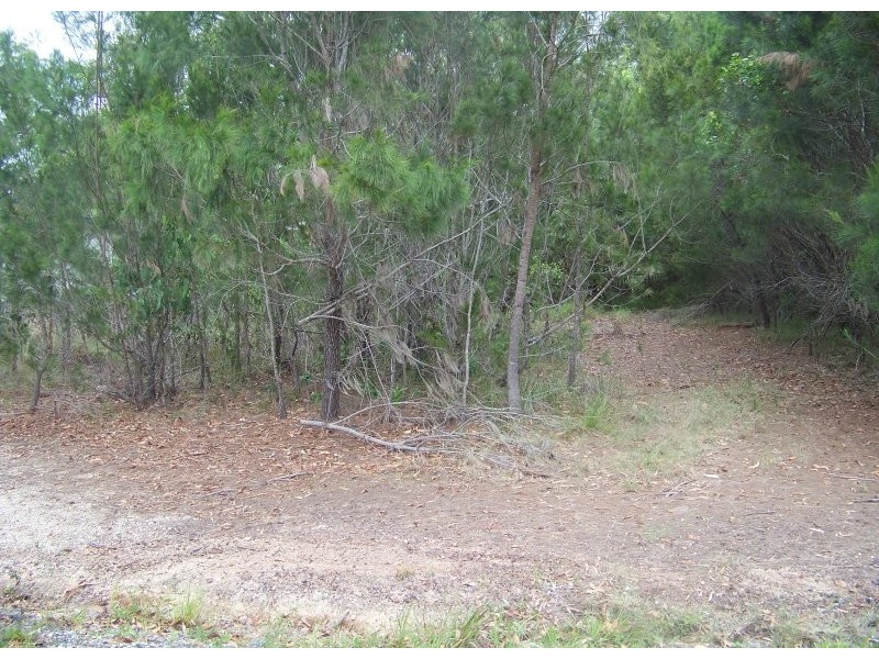 26 Leanne Street, Macleay Island QLD 4184