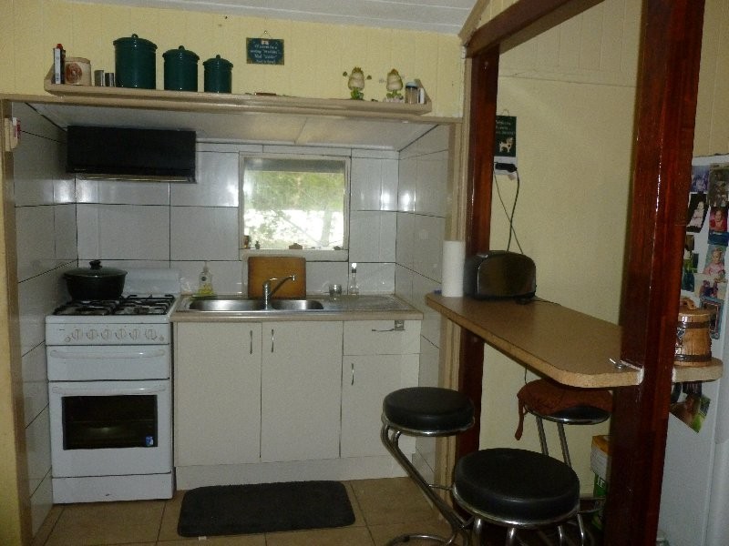 18 PANAROO STREET, Macleay Island QLD 4184
