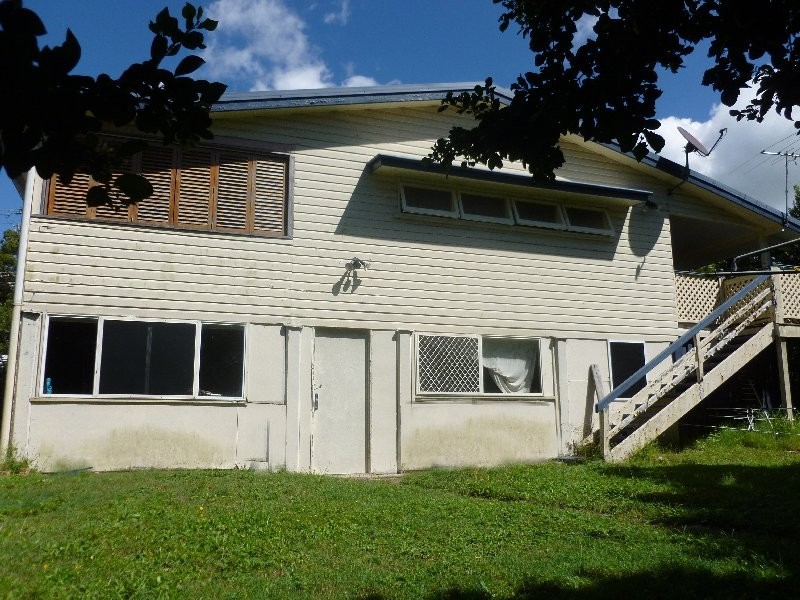 29 WHARF STREET, Macleay Island QLD 4184