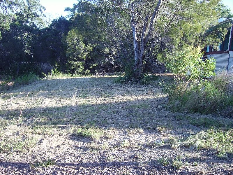 14 Glen Street, Macleay Island QLD 4184
